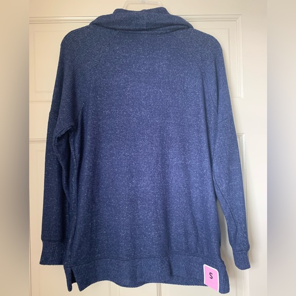 Navy blue longe top. New with tags. Super soft! - Picture 2 of 4